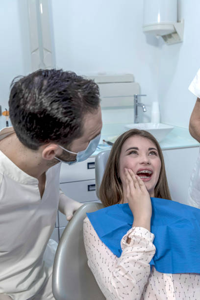 Best Emergency Denture Repair in Elsmere, KY